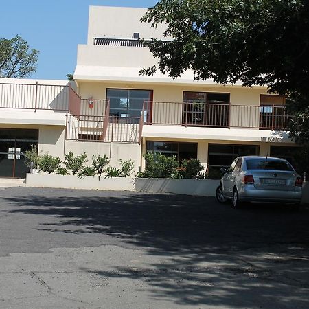 Van Reenen Pyramids Motel מראה חיצוני תמונה