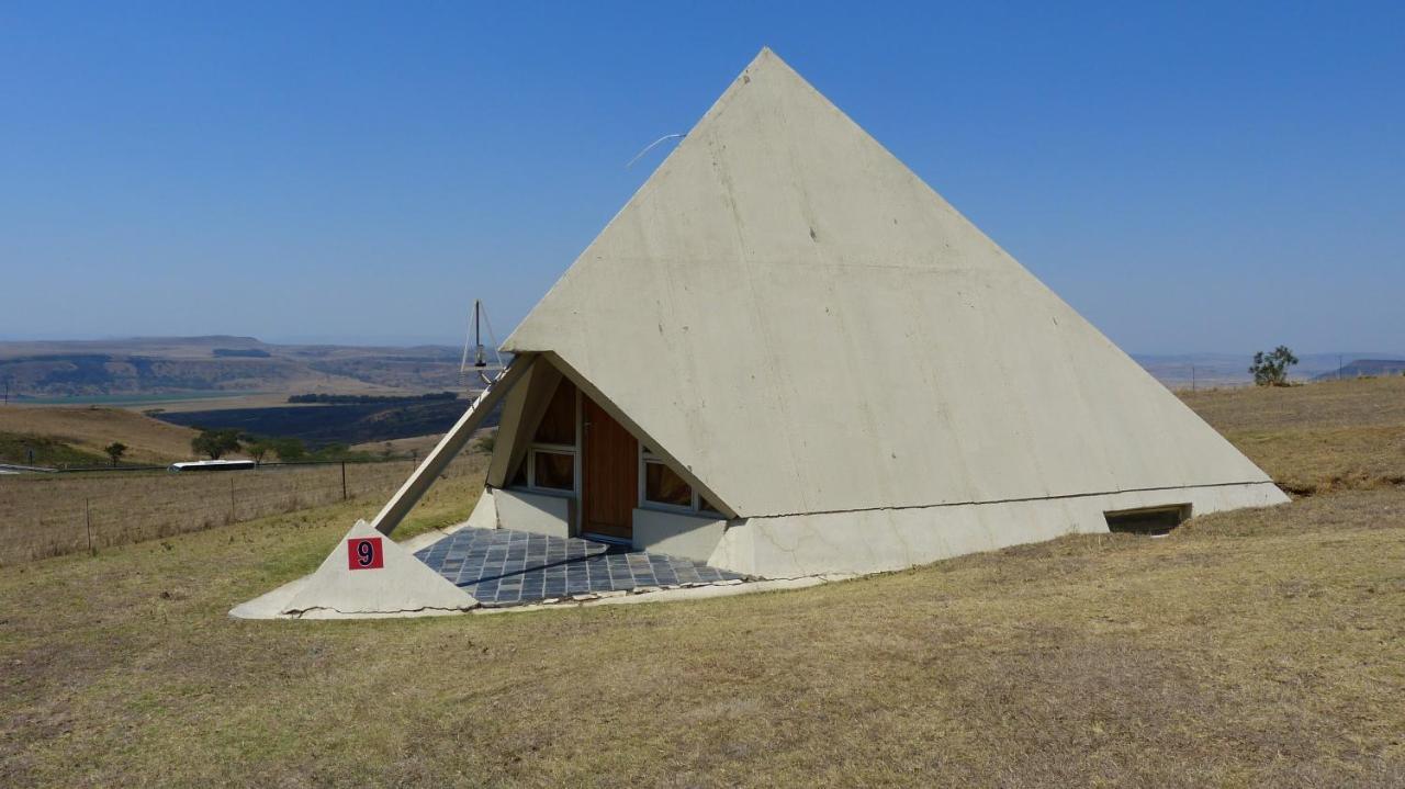 Van Reenen Pyramids Motel מראה חיצוני תמונה