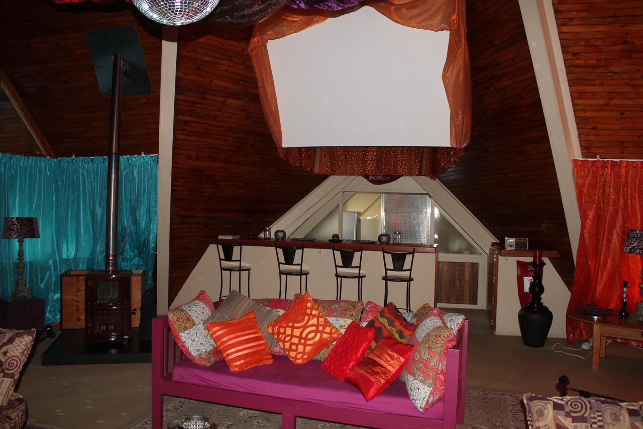 Van Reenen Pyramids Motel מראה חיצוני תמונה