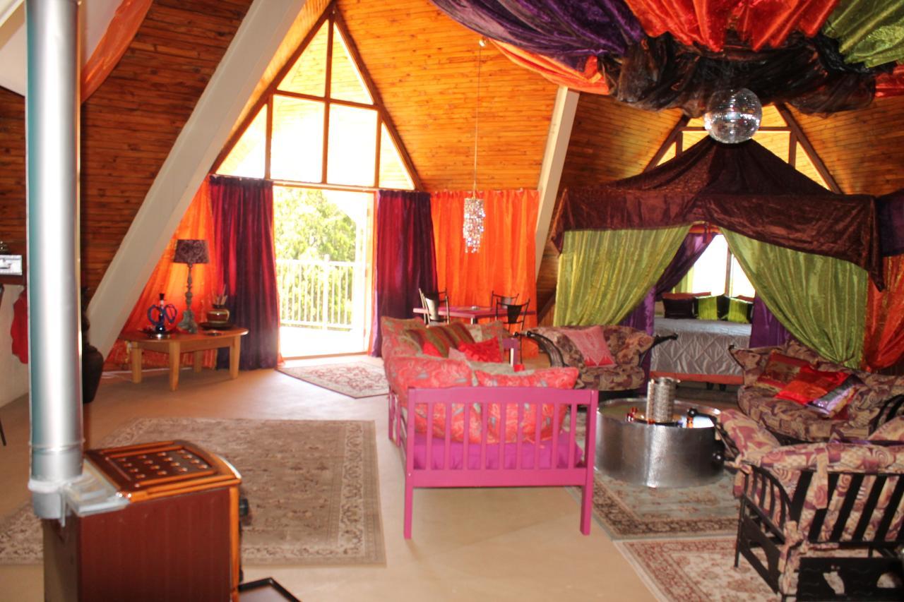 Van Reenen Pyramids Motel מראה חיצוני תמונה