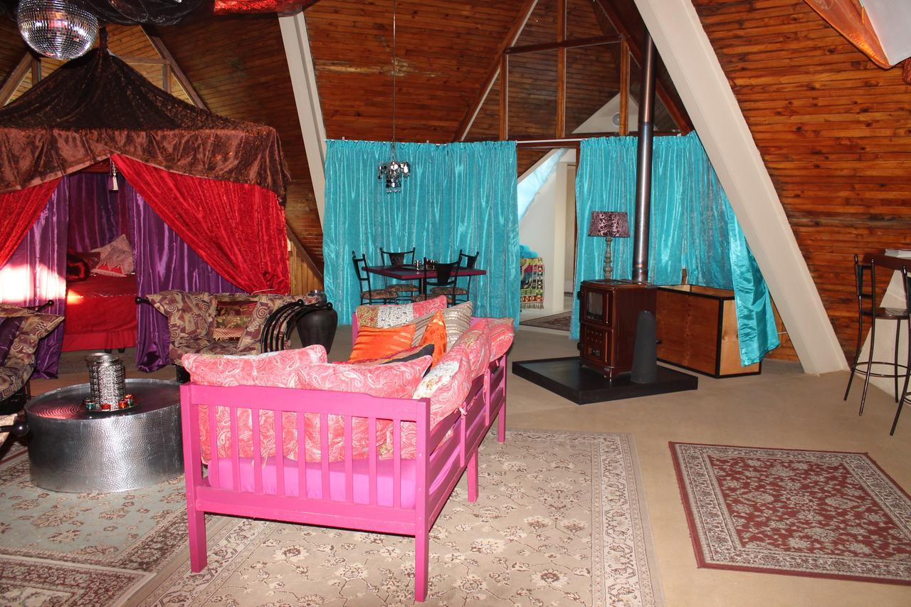 Van Reenen Pyramids Motel מראה חיצוני תמונה