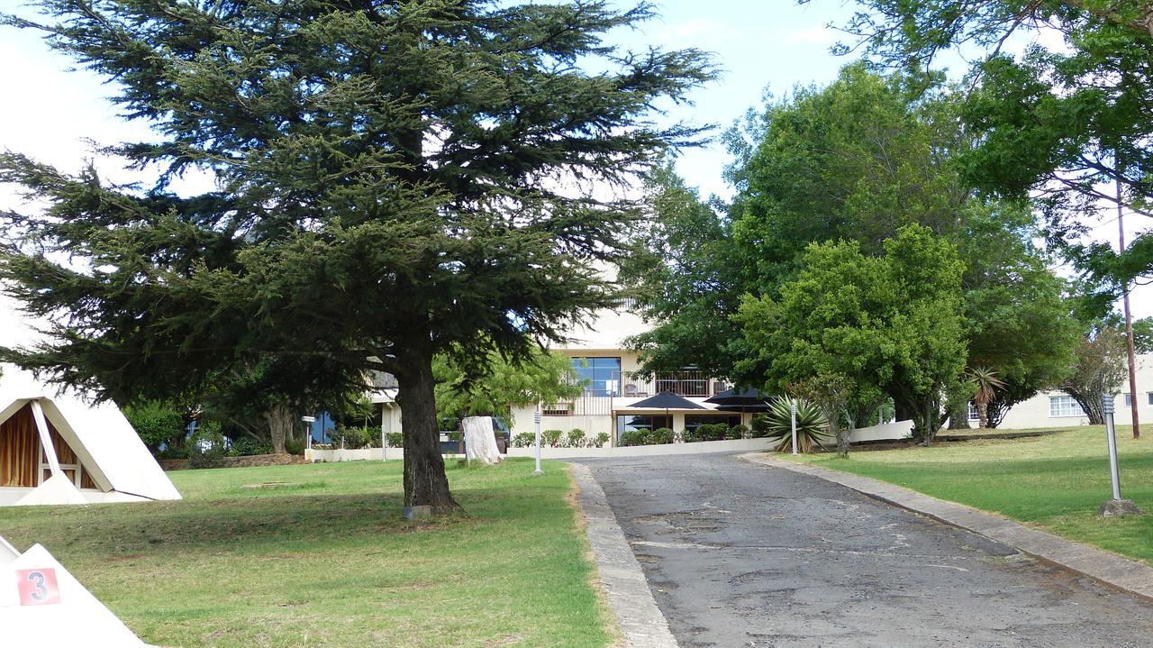 Van Reenen Pyramids Motel מראה חיצוני תמונה