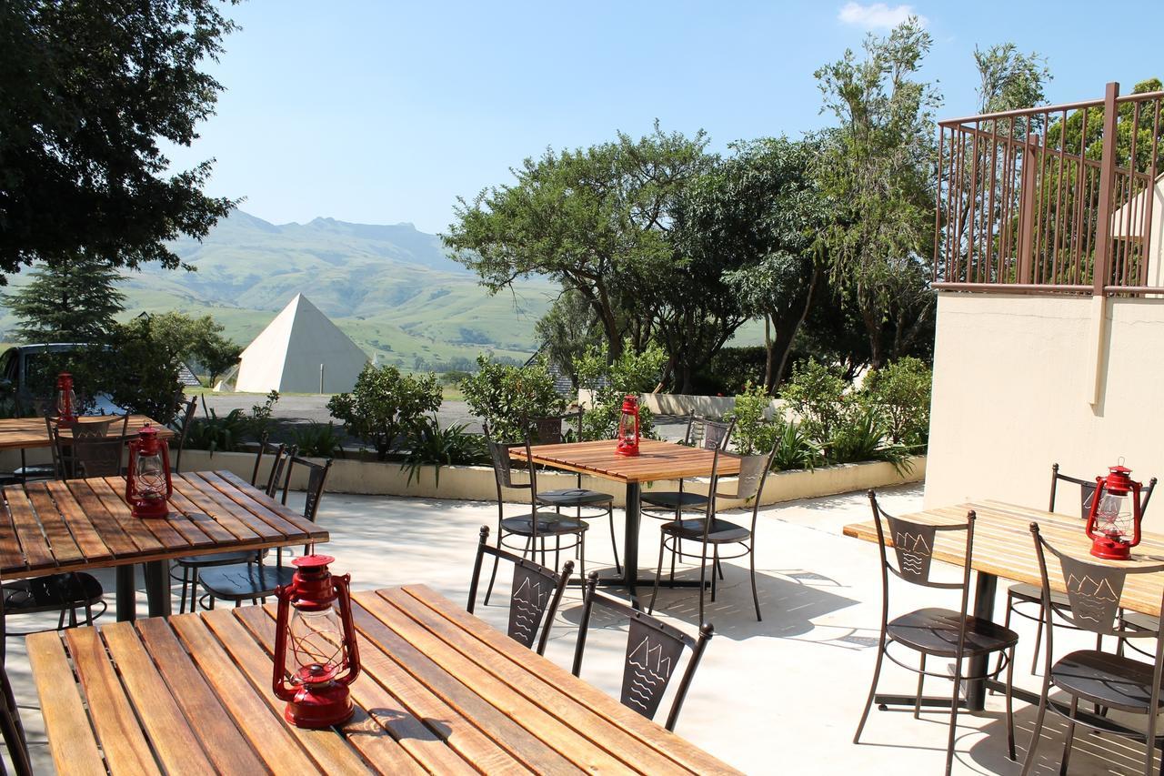 Van Reenen Pyramids Motel מראה חיצוני תמונה